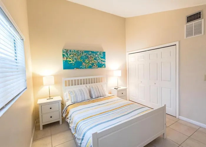 Trail Oasis Triplex * Clearwater Beach