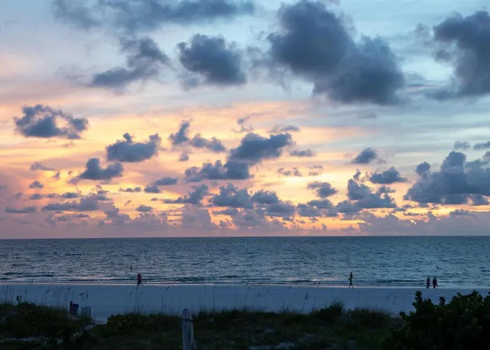 Trail Oasis Triplex Holiday home Clearwater Beach