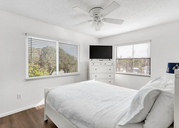 Trail Oasis Triplex