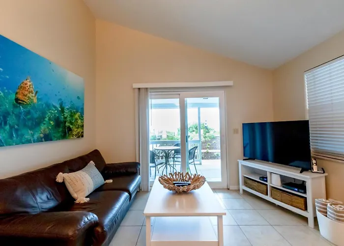 Trail Oasis Triplex * Clearwater Beach